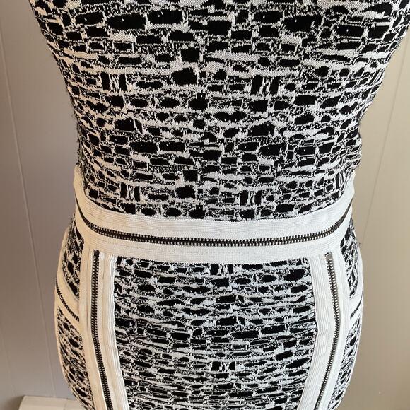 Marchesa Voyage Multi Zipper Black and White Mini Dress Size XS - Picture 2 of 10